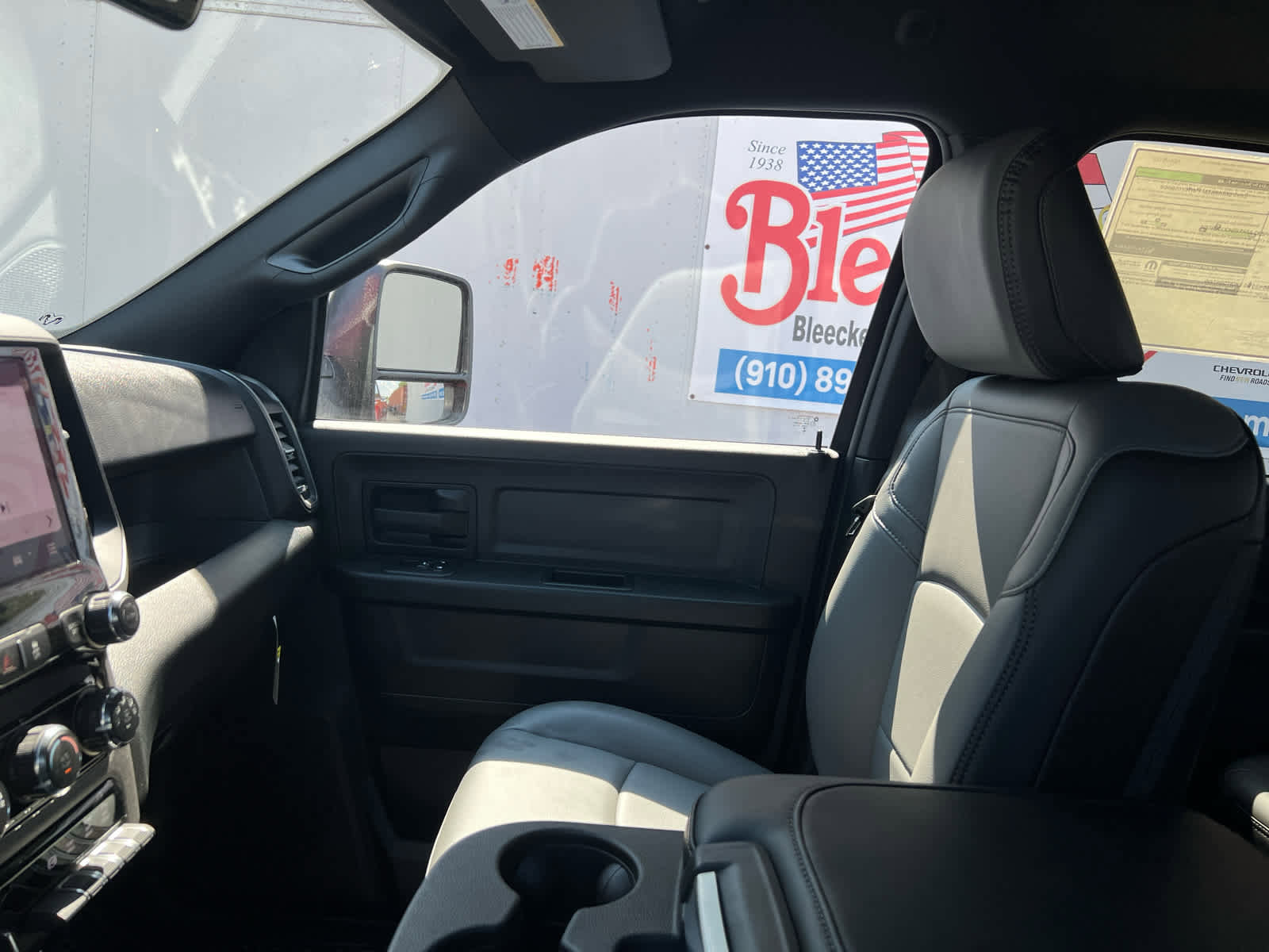 New 2026 RAM 2500 Tradesman w/ Chrome Appearance Group image 29