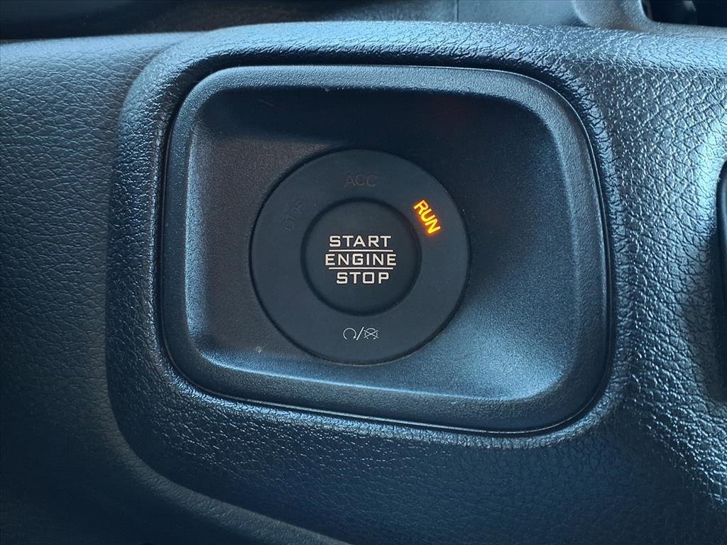 Used 2024 Jeep Wrangler Willys image 24