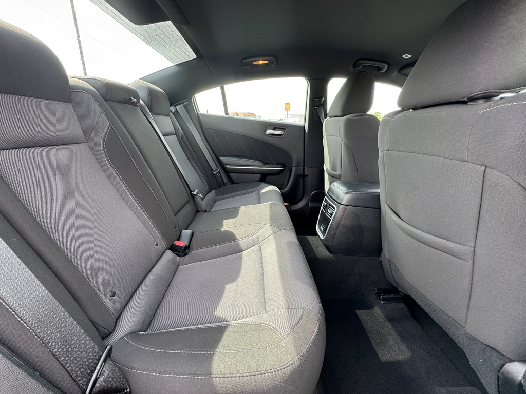 Used 2022 Dodge Charger SXT image 24