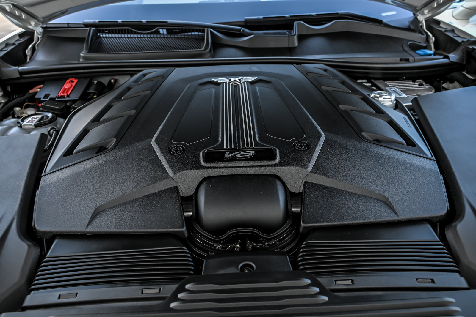Certified 2023 Bentley Bentayga AWD/4WD image 15