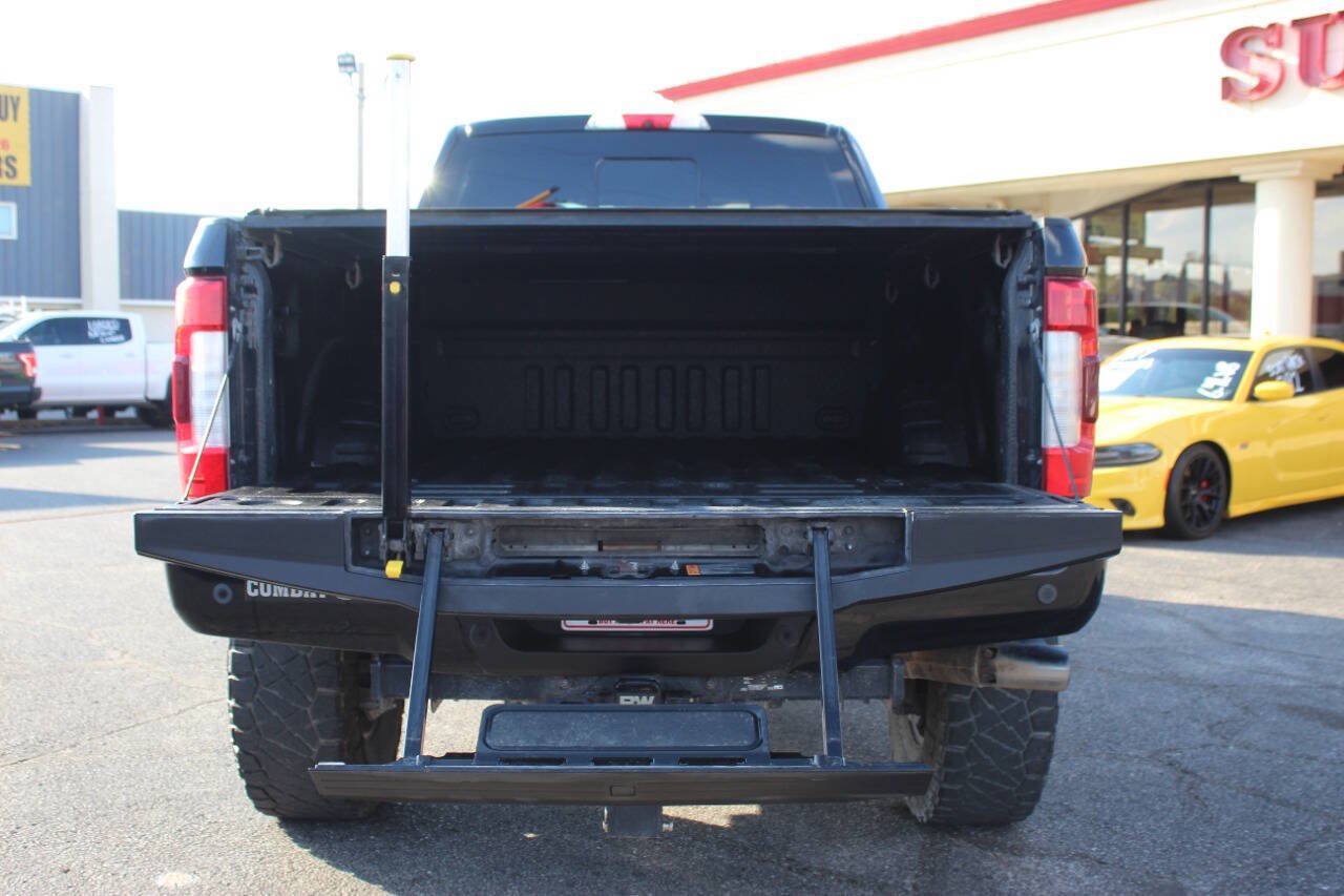 Used 2018 Ford F250 Platinum w/ Platinum Ultimate Package AWD/4WD image 16