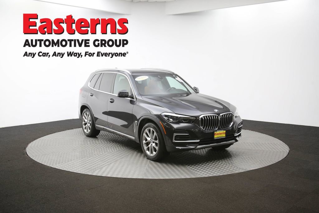 Used 2022 BMW X5 xDrive40i w/ Premium Package image 55