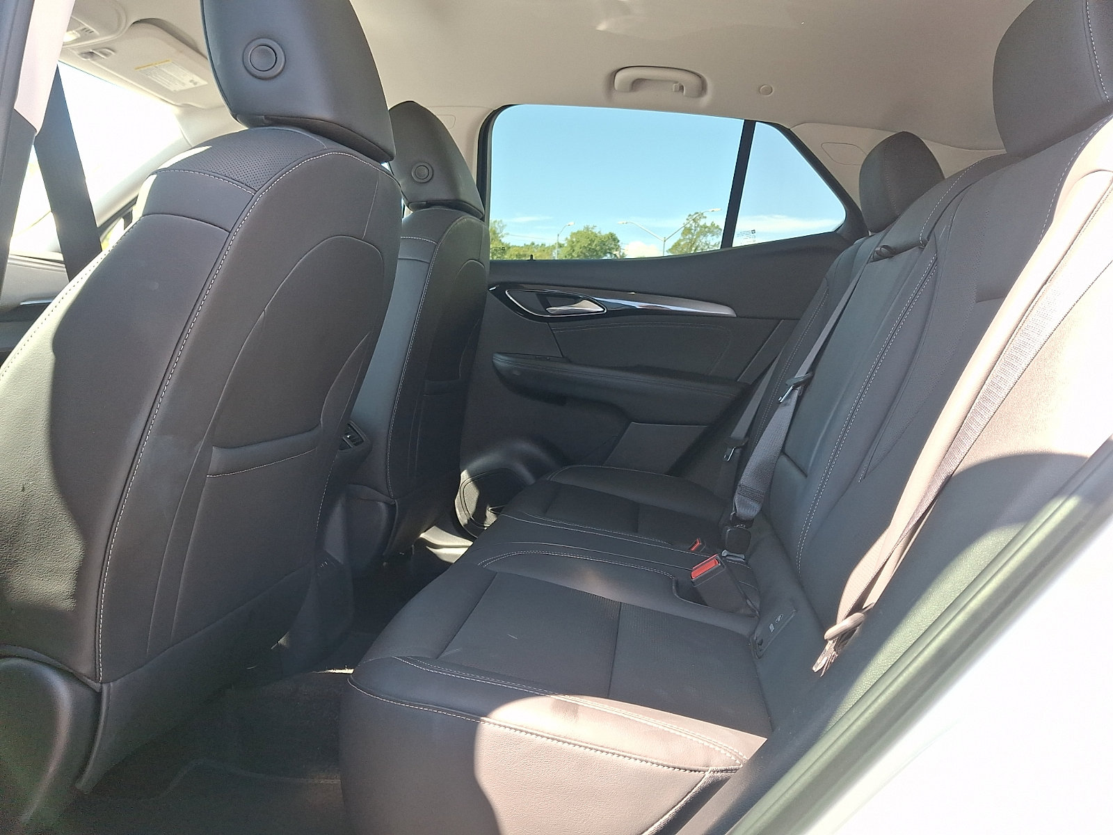 Used 2024 Buick Envision Preferred AWD/4WD image 10
