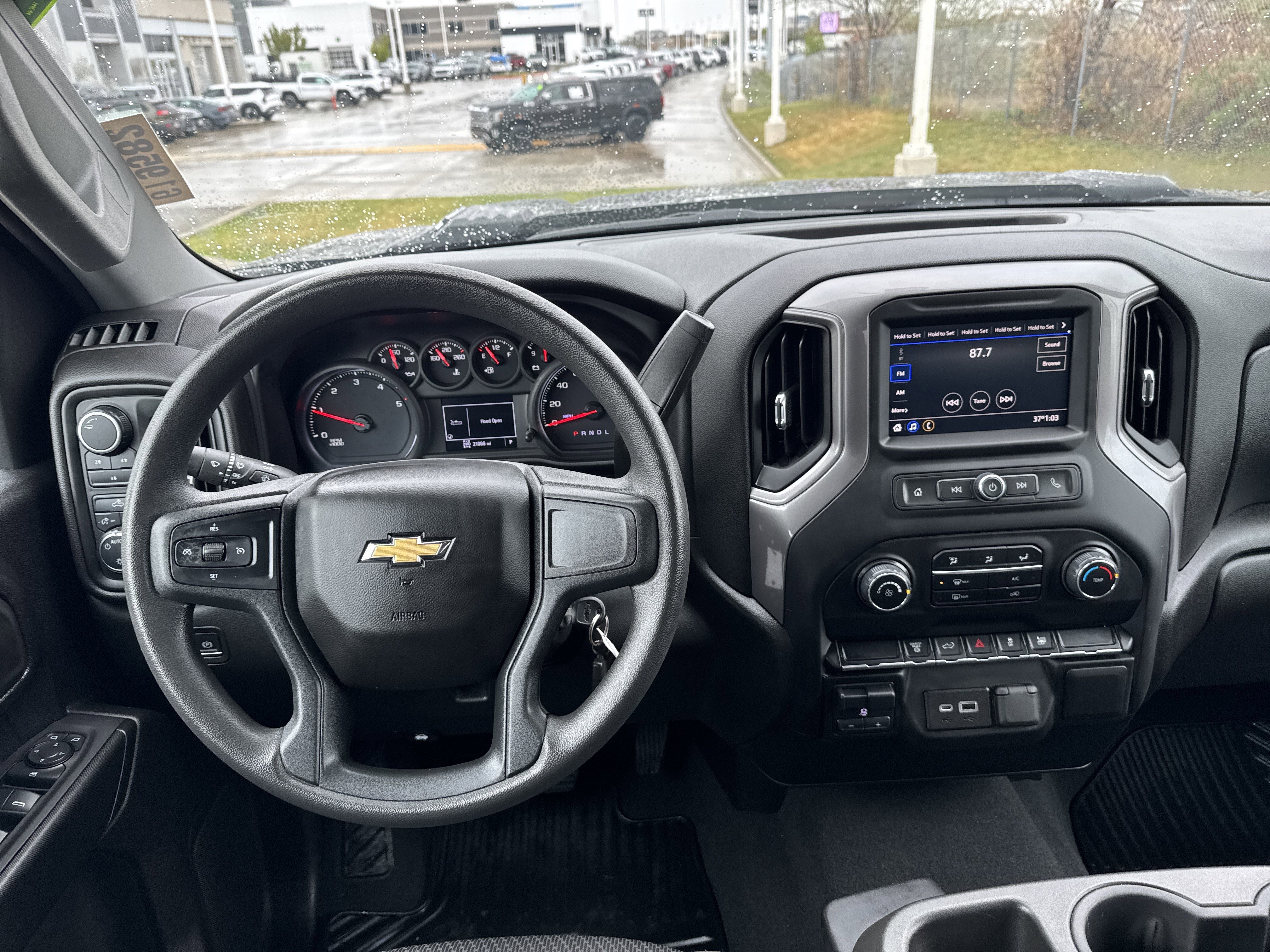 Used 2022 Chevrolet Silverado 2500 Custom w/ Gooseneck/5TH Wheel Package image 16