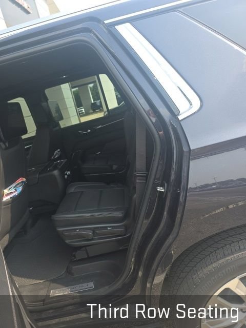 Used 2023 GMC Yukon Denali w/ Denali Reserve Package AWD/4WD image 13