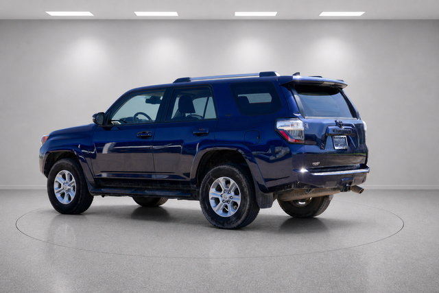 Used 2020 Toyota 4Runner SR5 Premium AWD/4WD image 5