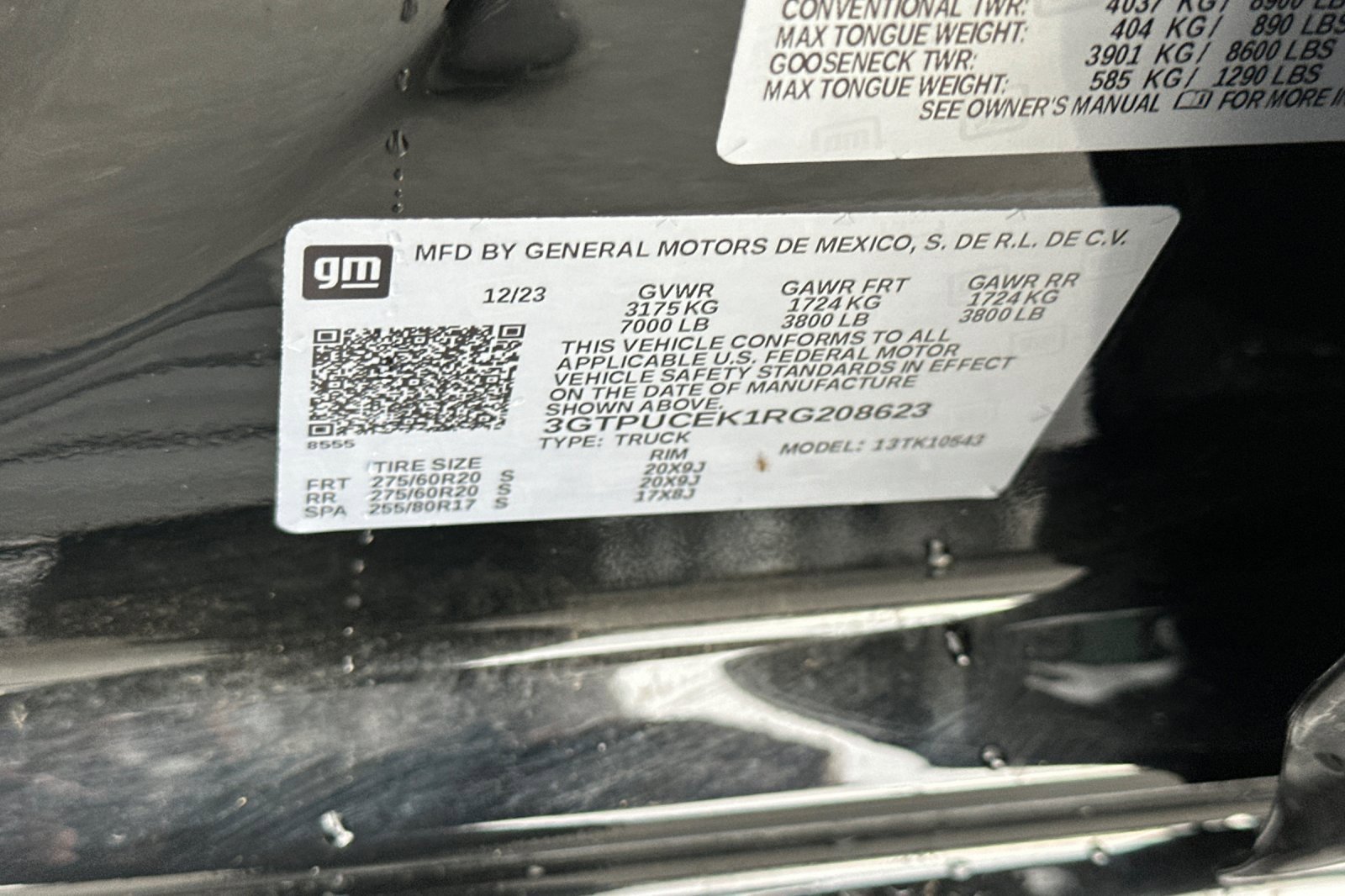 Used 2024 GMC Sierra 1500 Elevation w/ LPO, Elevation Black Package image 54