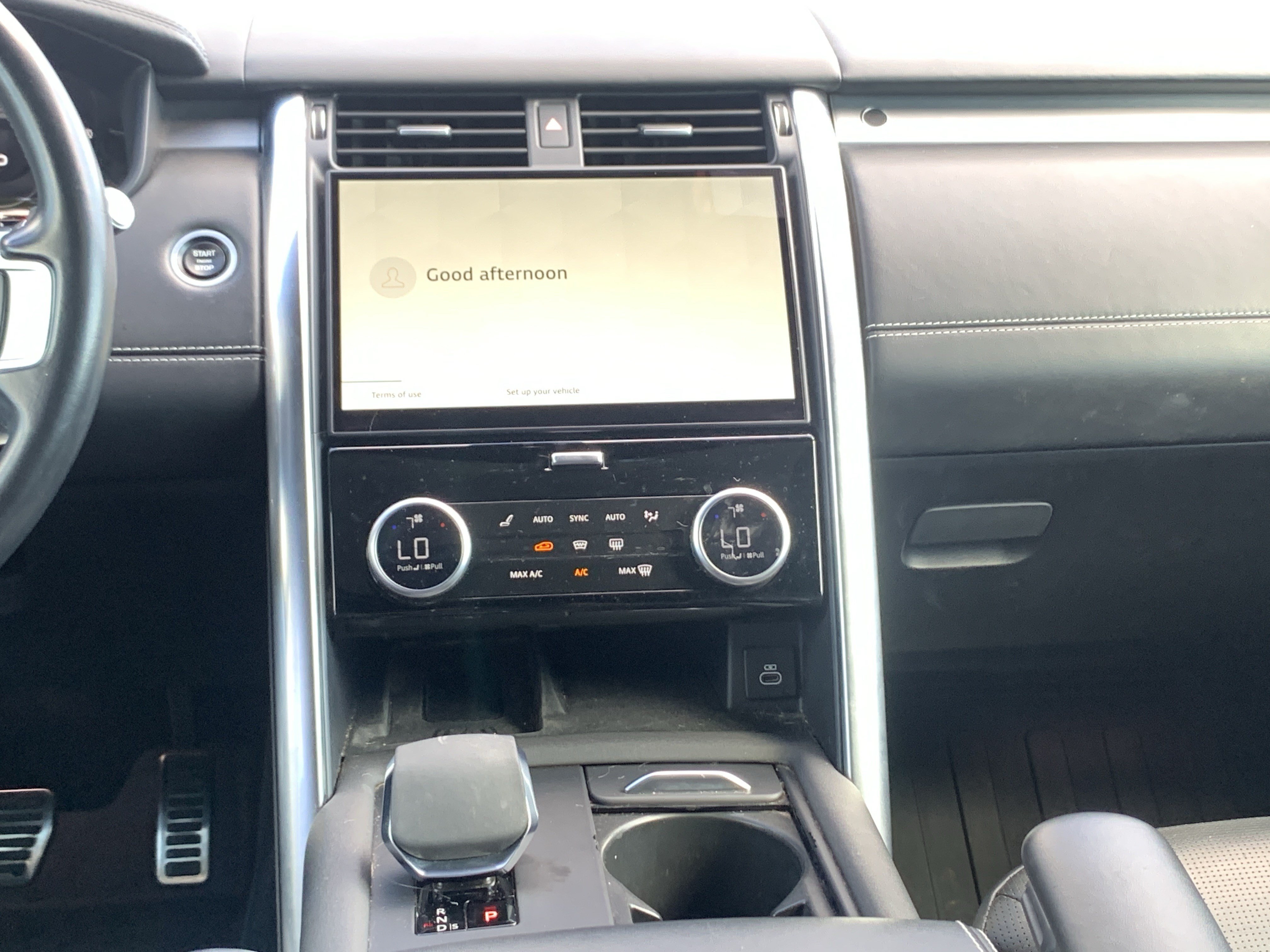 Used 2022 Land Rover Discovery HSE R-Dynamic AWD/4WD image 29