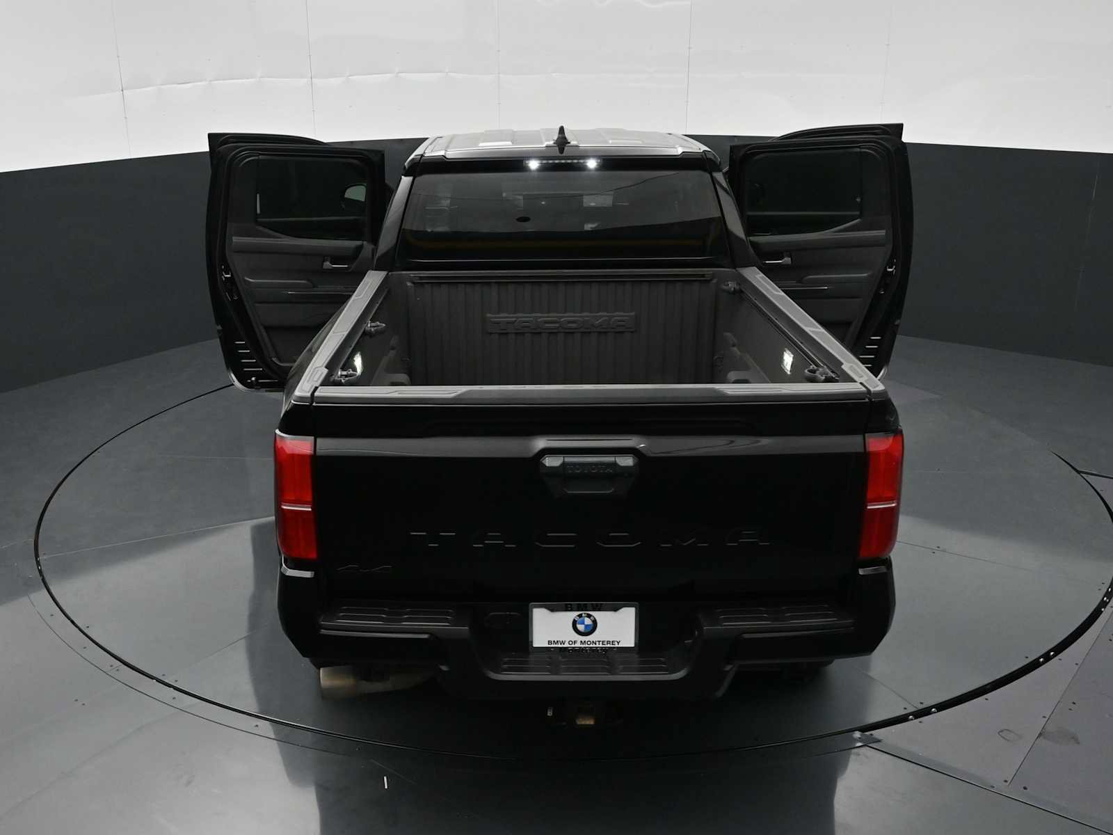 Used 2024 Toyota Tacoma TRD Off-Road AWD/4WD image 34