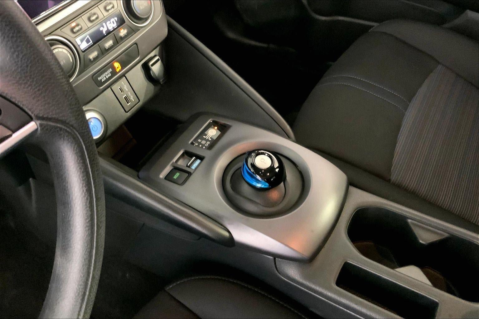 Used 2023 Nissan Leaf S FWD image 17
