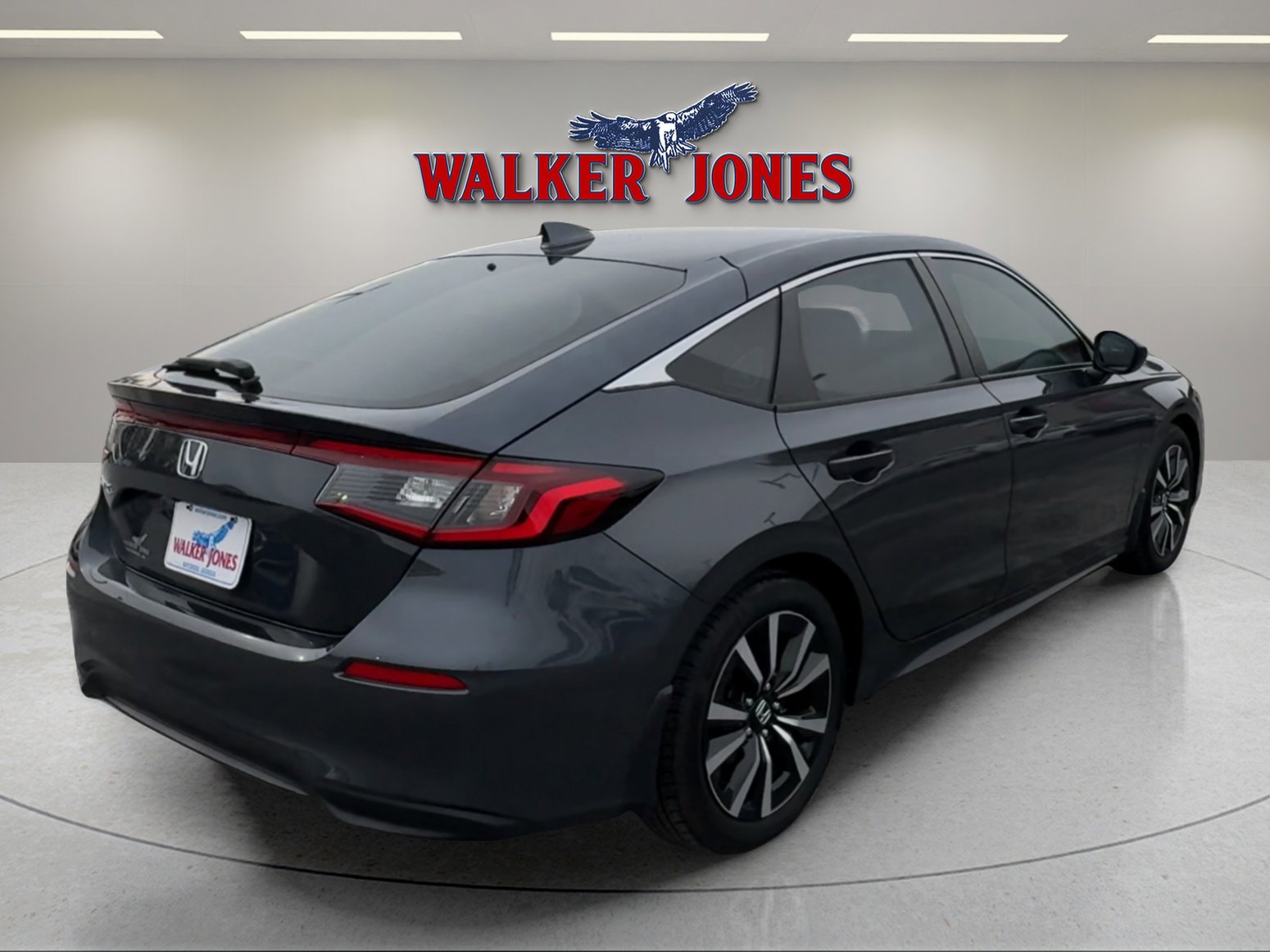 Used 2024 Honda Civic EX-L image 3