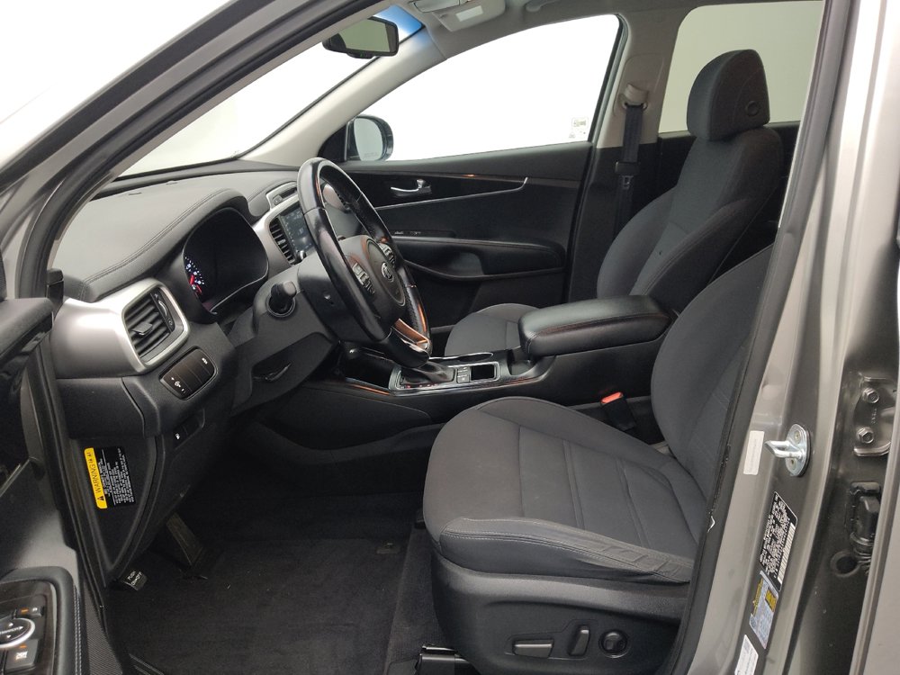 Used 2017 Kia Sorento FWD w/ LX Convenience Package image 17