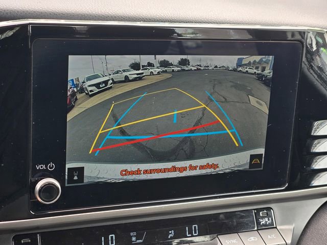 Used 2025 Toyota Camry LE image 19