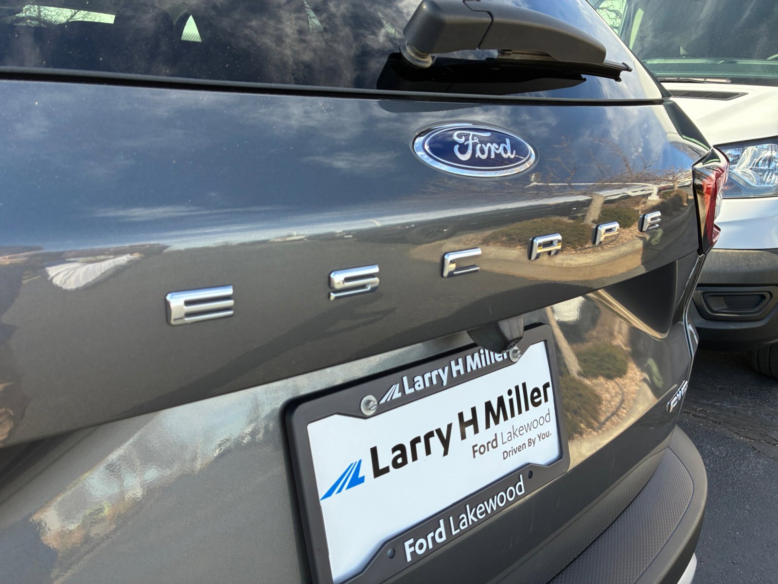 Certified 2023 Ford Escape Platinum w/ Premium Technology Package image 24