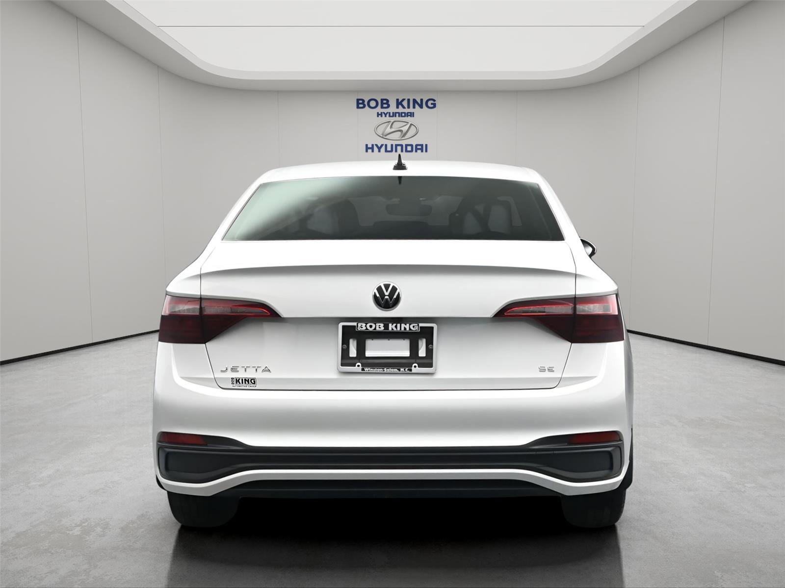 Used 2023 Volkswagen Jetta SE image 21