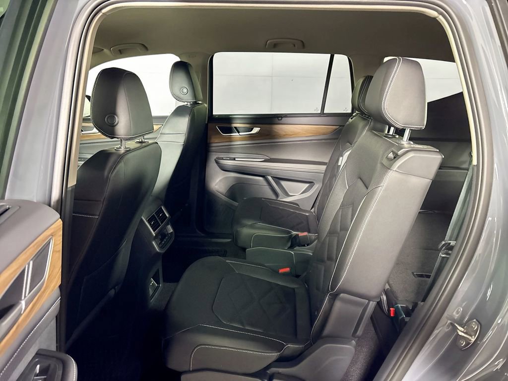 New 2026 Volkswagen Atlas SE image 19