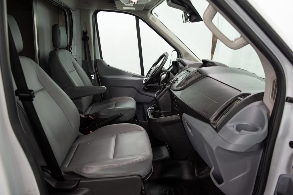 Used 2017 Ford Transit 250 138 RWD image 13