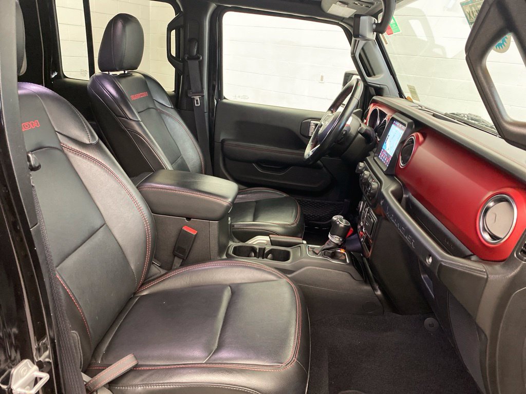 Used 2022 Jeep Wrangler Unlimited Rubicon AWD/4WD image 24