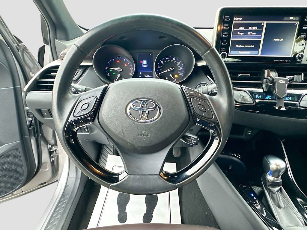 Used 2019 Toyota C-HR Limited image 11
