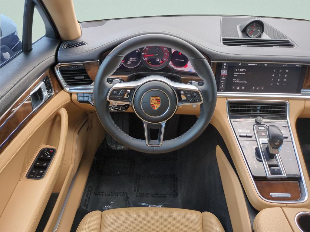 Used 2018 Porsche Panamera 4 AWD/4WD image 11