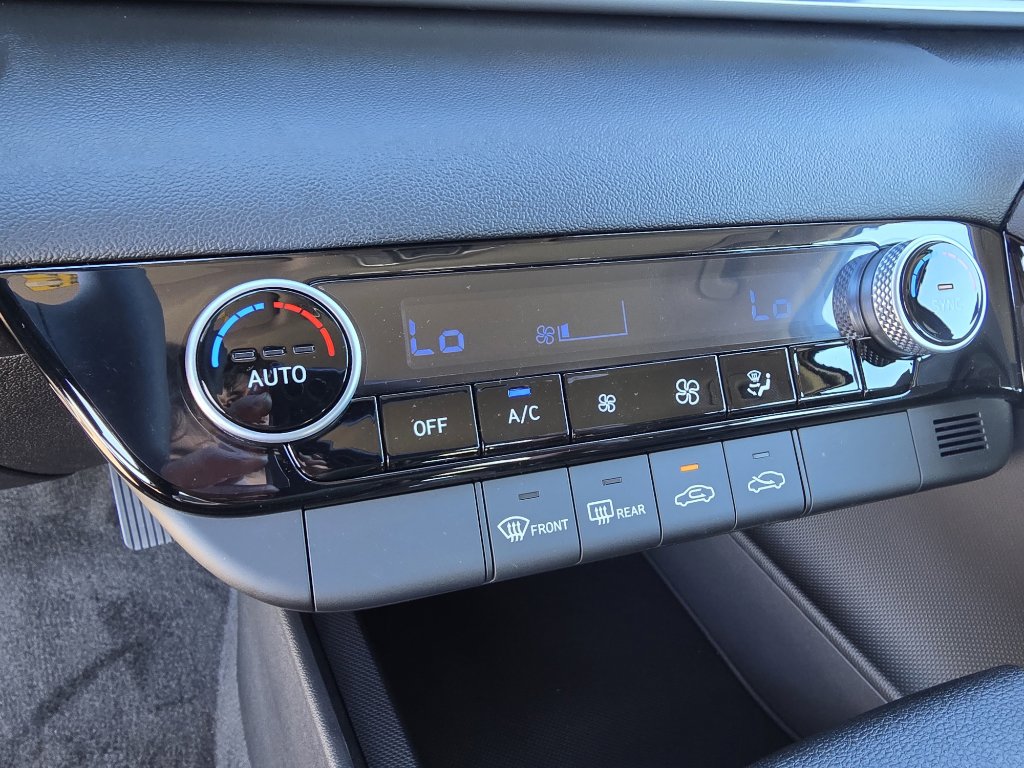 New 2026 Hyundai Elantra Blue image 21