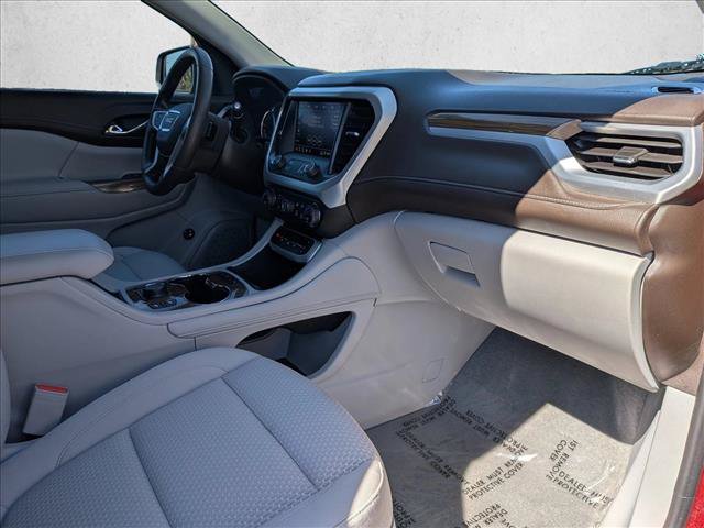 Used 2022 GMC Acadia SLE w/ Driver Convenience Package FWD image 30