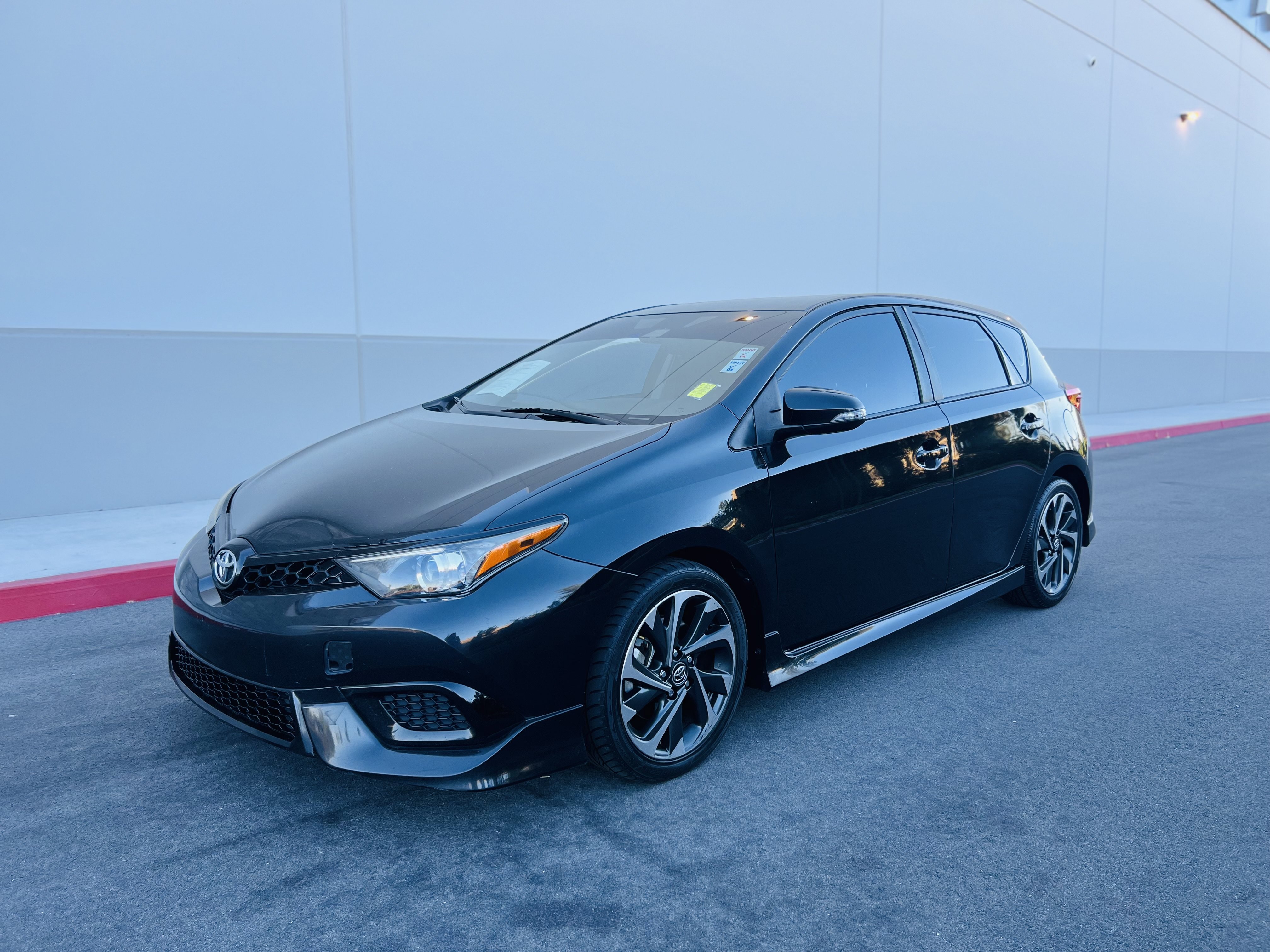 Used 2017 Toyota Corolla iM w/ Carpet Mat Package FWD image 22