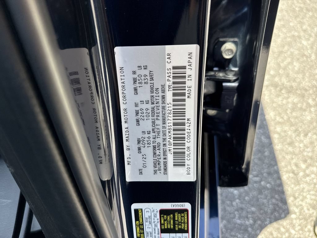 Certified 2025 MAZDA MAZDA3 s Sport FWD image 59