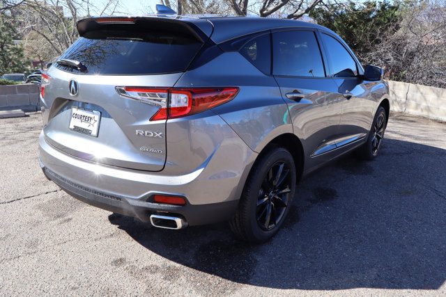 New 2026 Acura RDX SH-AWD image 6