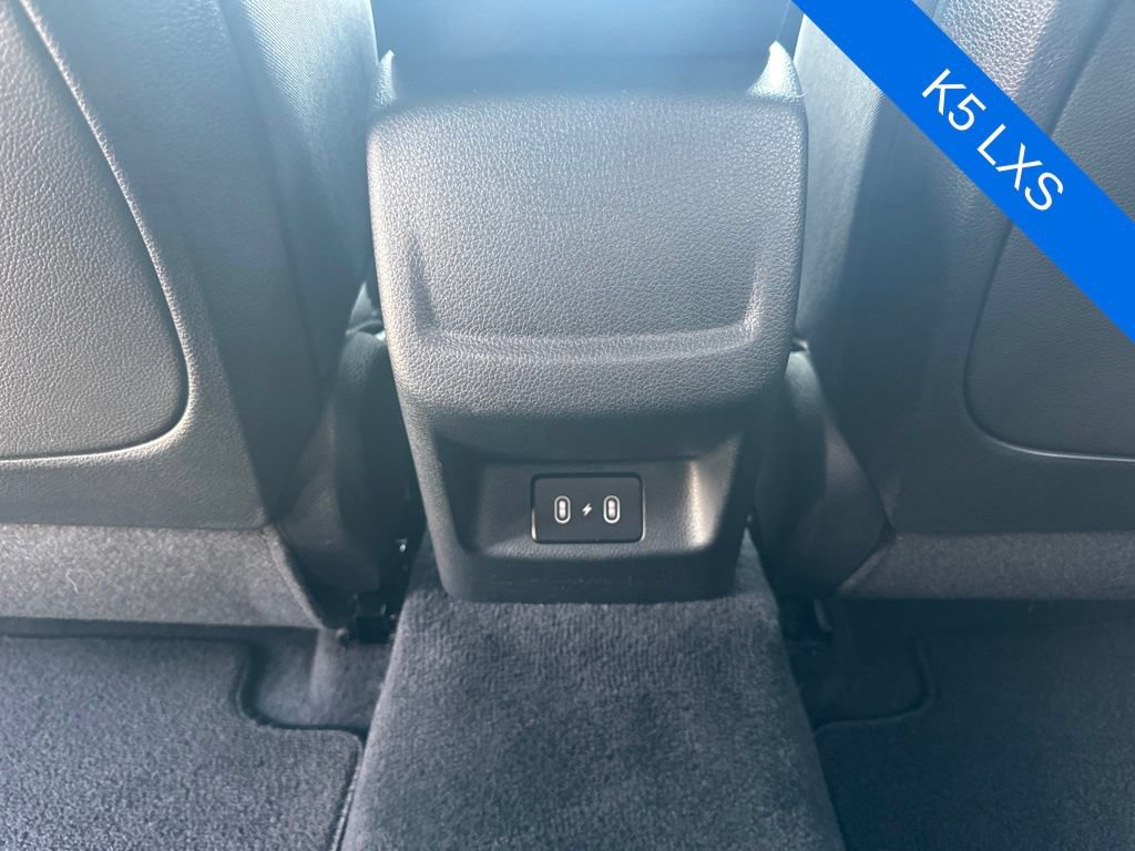 Used 2025 Kia K5 LXS FWD image 23