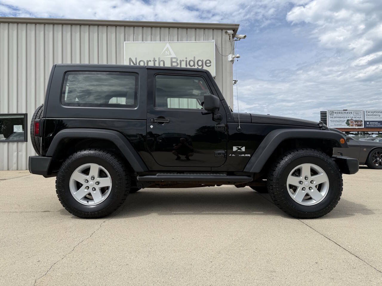 Used 2009 Jeep Wrangler X AWD/4WD image 25