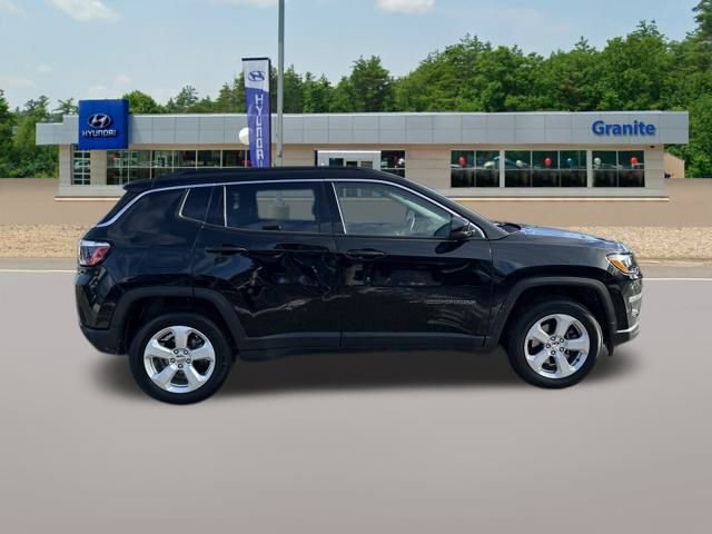 Used 2019 Jeep Compass Latitude image 6