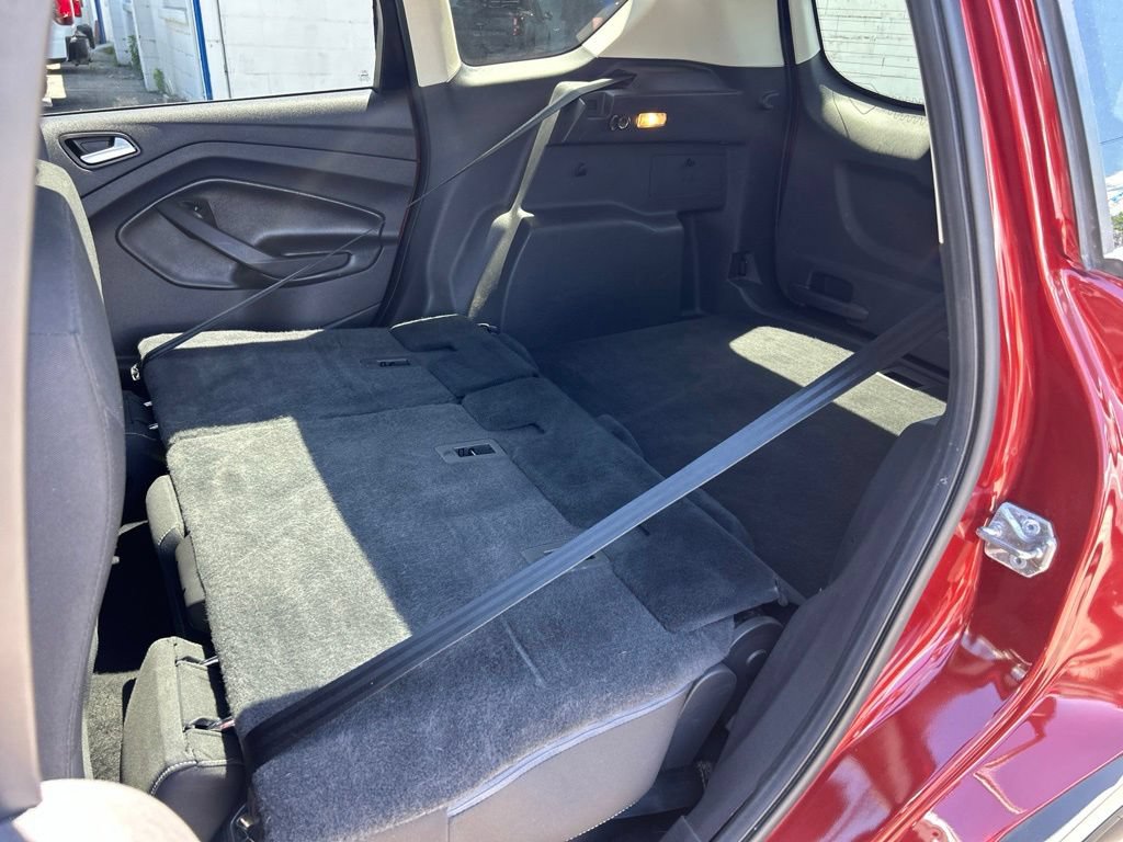 Used 2015 Ford Escape SE FWD image 36
