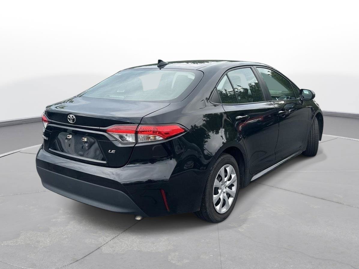 Certified 2024 Toyota Corolla LE FWD image 6