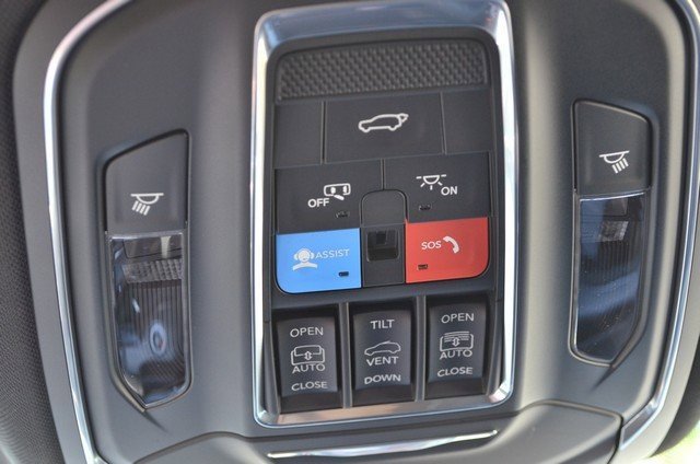 New 2025 Jeep Grand Cherokee L Overland image 31