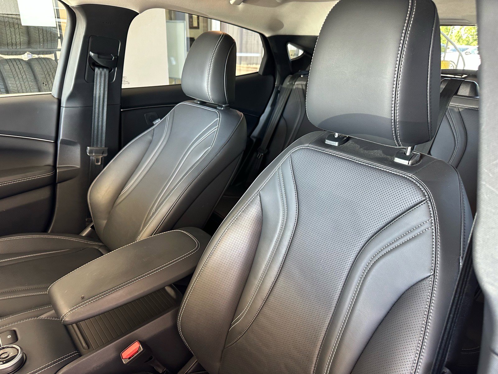 Certified 2024 Ford Mustang Mach-E Premium image 24