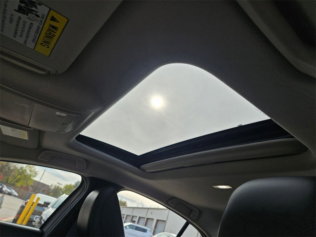 Used 2025 MAZDA MAZDA3 s image 23