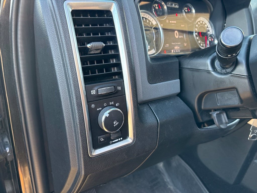 Used 2017 RAM 1500 Big Horn AWD/4WD image 18