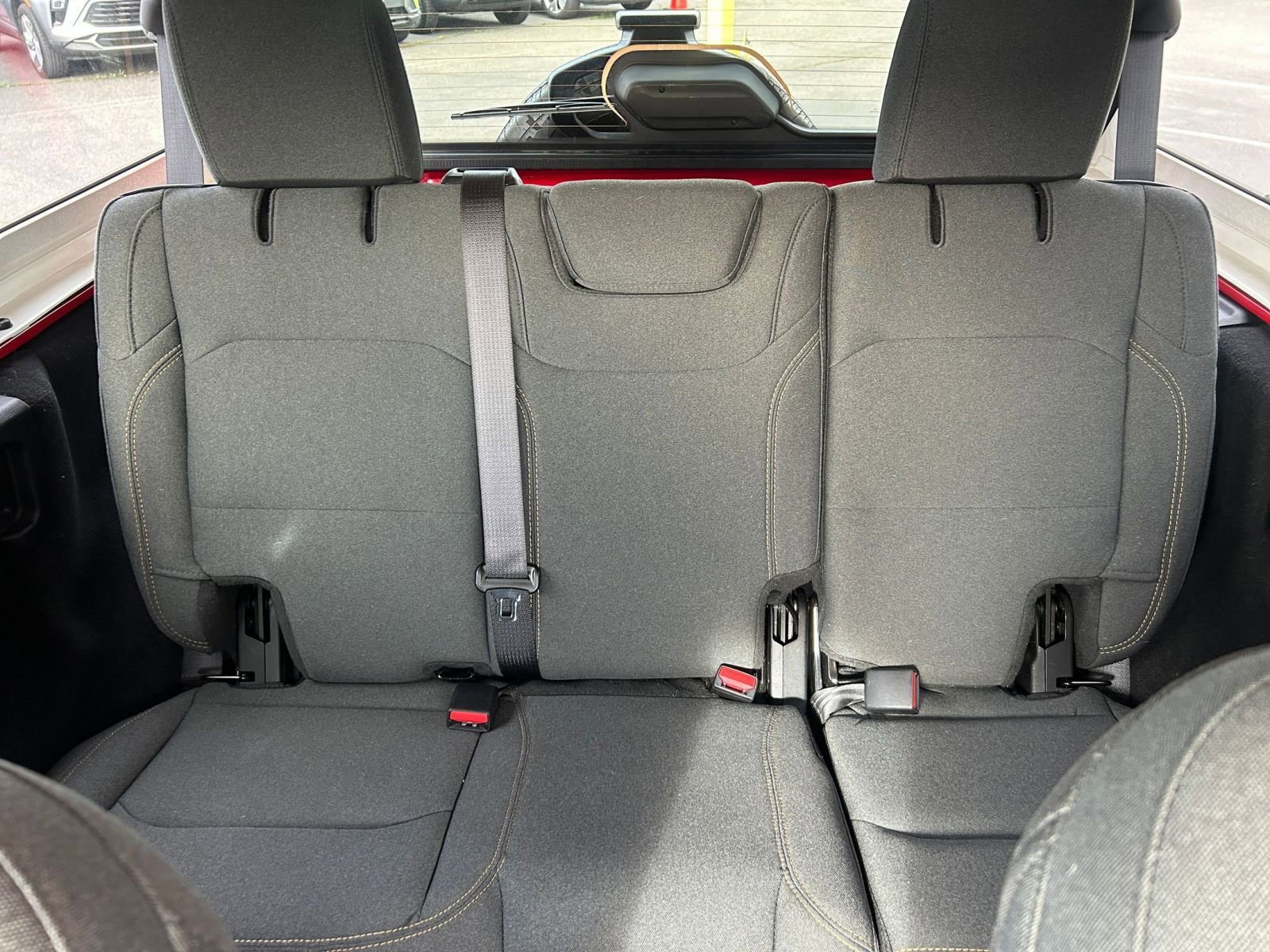 Used 2025 Jeep Wrangler Sport S image 38