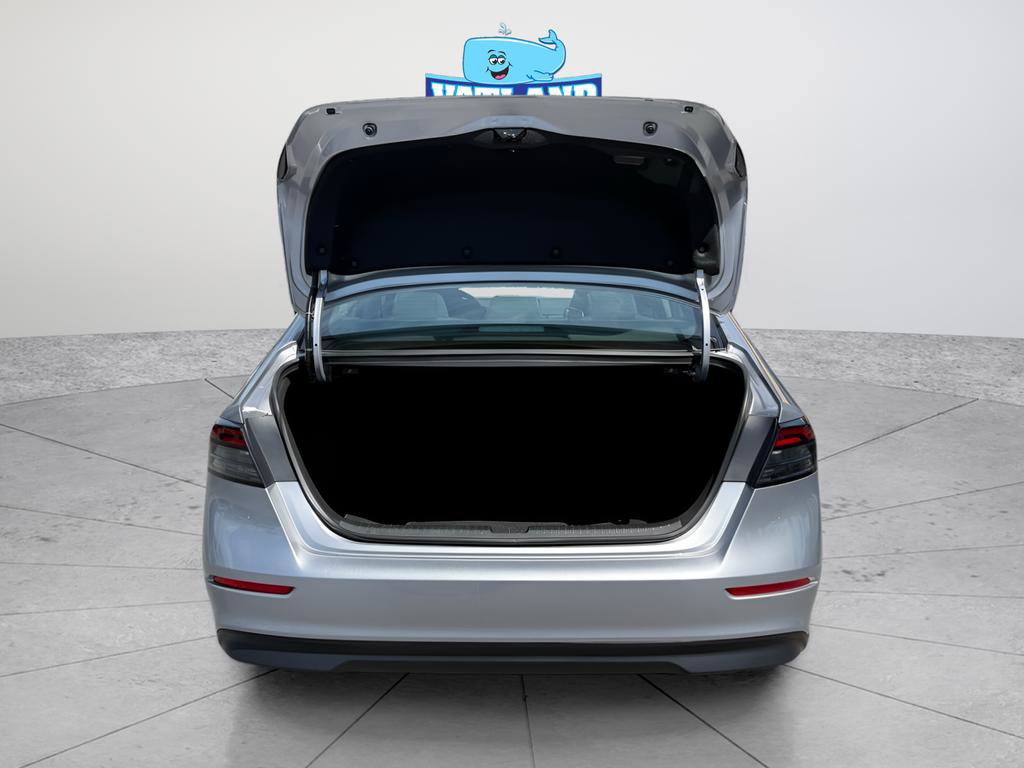 Certified 2023 Honda Accord EX image 32