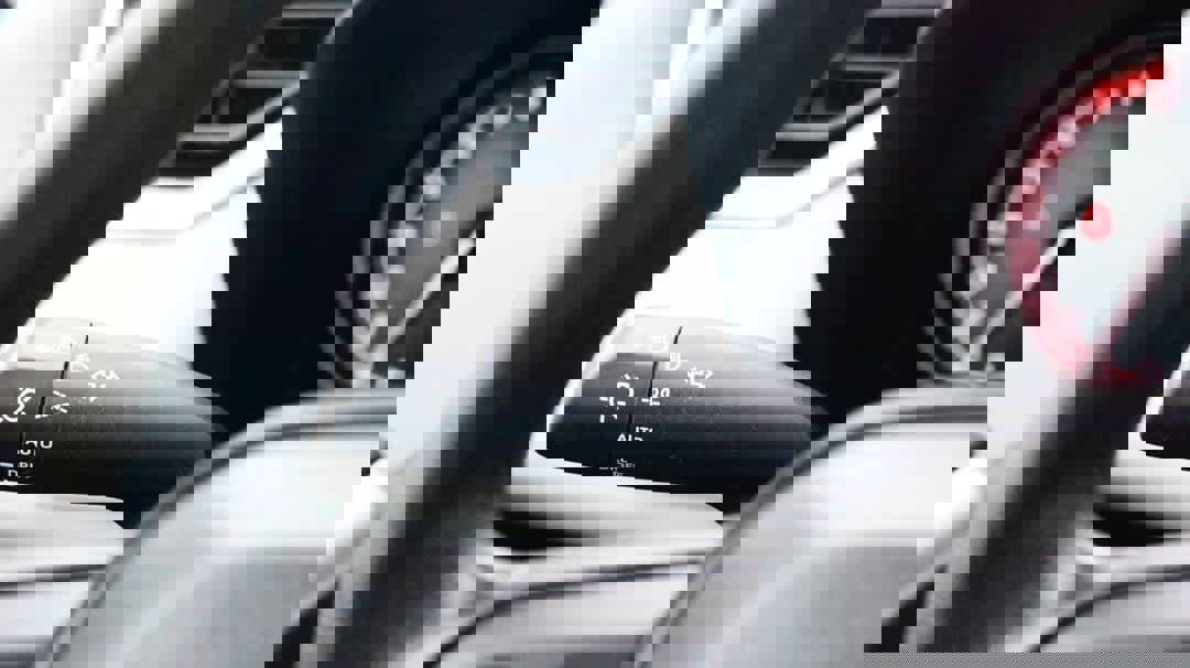 Used 2023 Toyota RAV4 XLE image 40