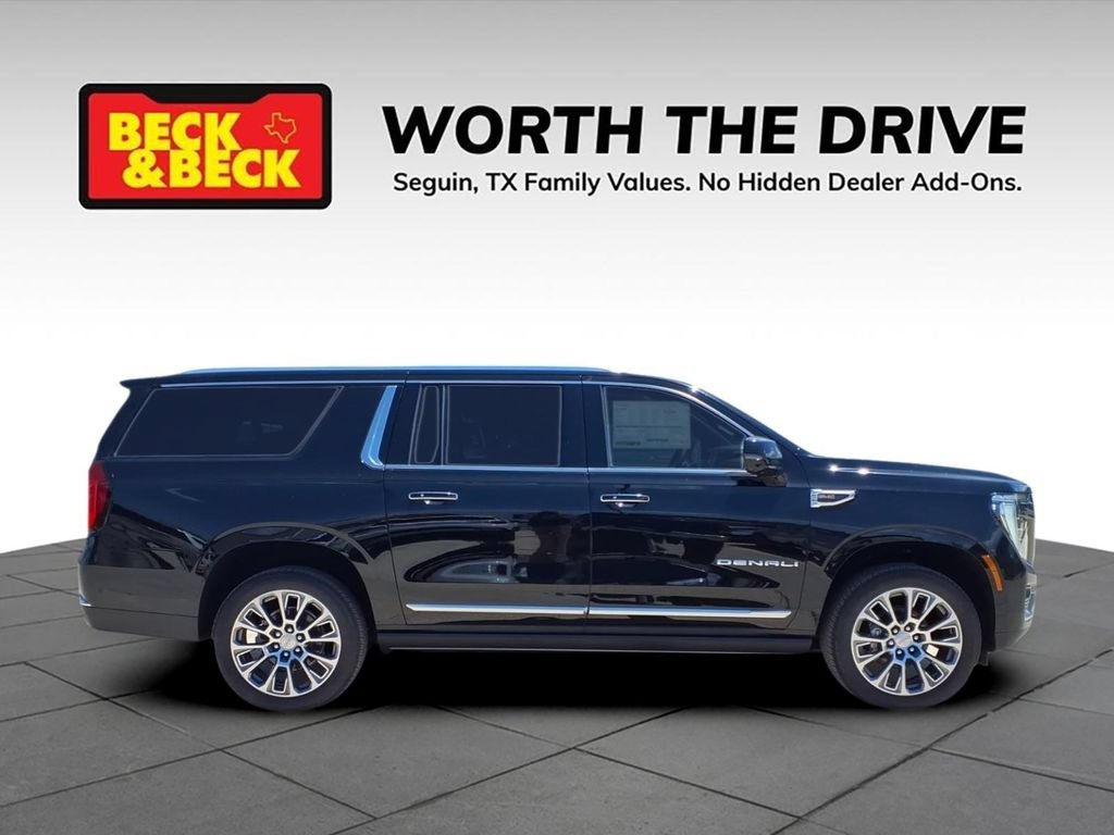 New 2026 GMC Yukon XL Denali w/ Sun & Power Step Package AWD/4WD image 4