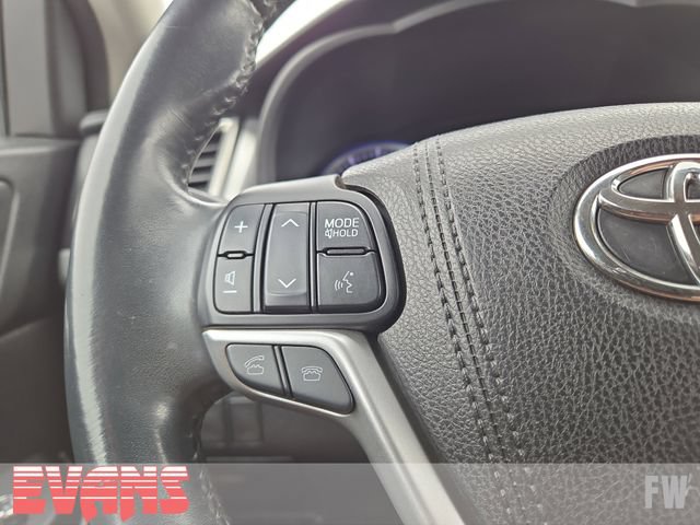 Used 2016 Toyota Highlander XLE AWD/4WD image 15