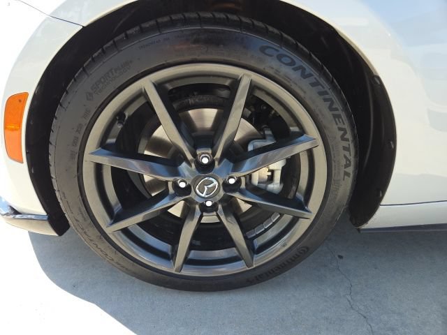 Used 2016 MAZDA MX-5 Miata Club RWD image 10