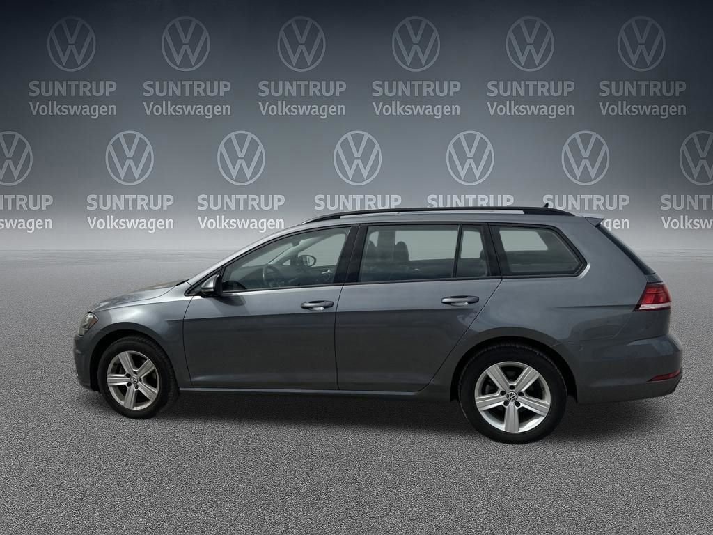 Used 2018 Volkswagen Golf SE image 36