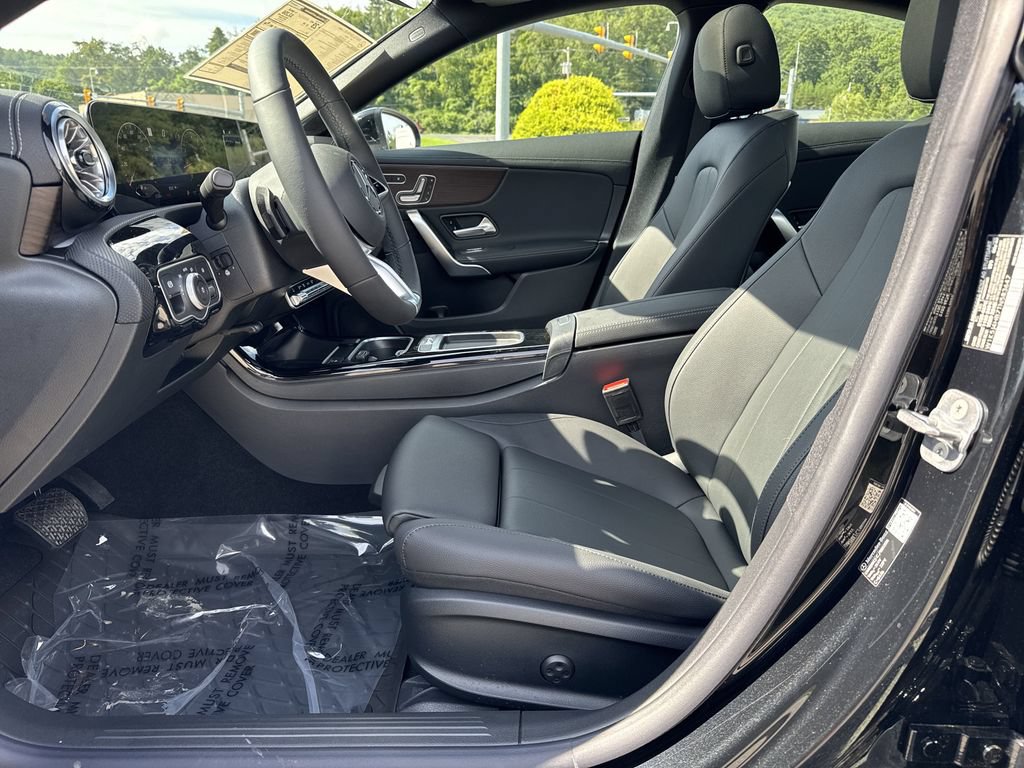 Certified 2026 Mercedes-Benz CLA 250 4MATIC image 16