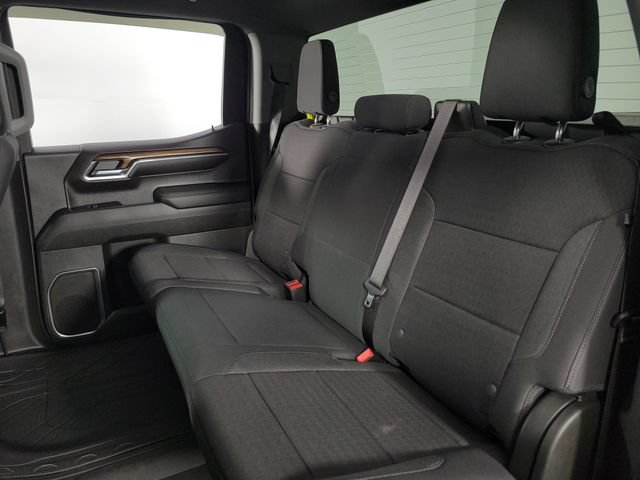 Used 2023 Chevrolet Silverado 1500 LT AWD/4WD image 16