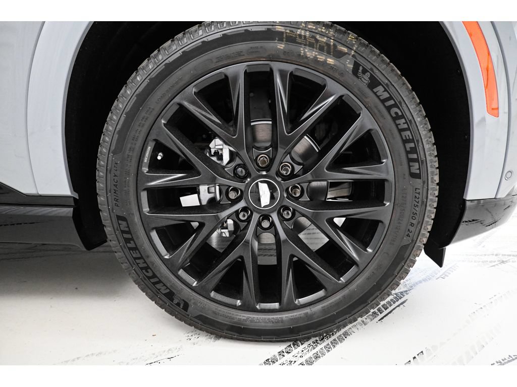 New 2026 Cadillac Escalade IQL Sport 2 AWD/4WD image 8
