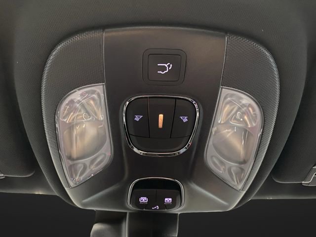 New 2025 Jeep Compass Latitude w/ Sun & Sound Group image 26