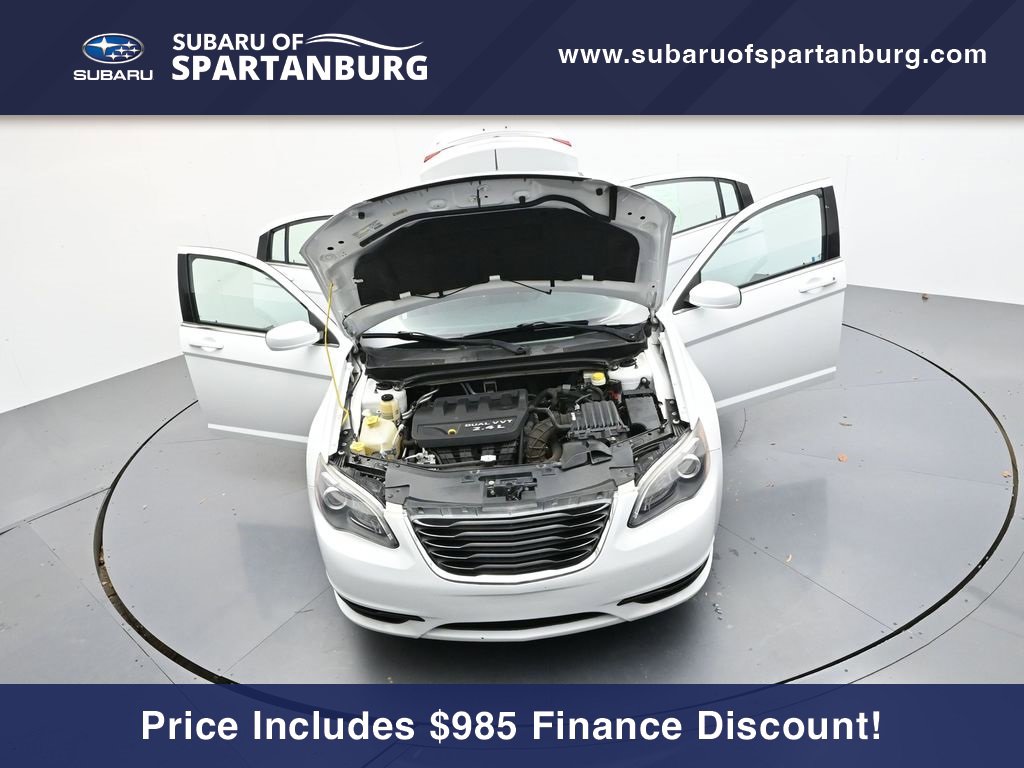 Used 2013 Chrysler 200 Touring w/ S Exterior Appearance Pkg image 33